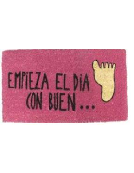 Felpudo rosa de coco con frase Empieza el día con buen pie y dibujo de un pie.