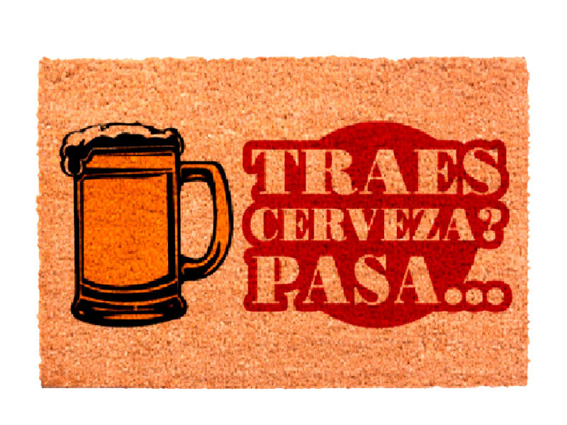 Divertido felpudo: ¿Traes cerveza? Pasa...  rojo