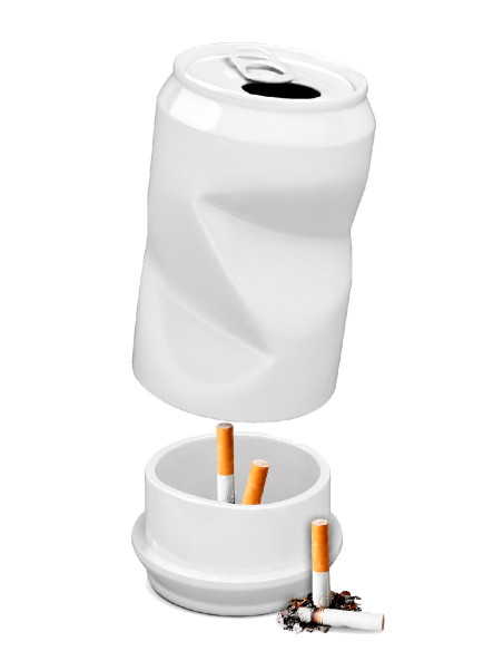 Cenicero de cerámica con forma de lata aplastada y diseño original