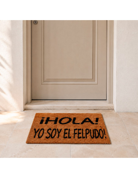 Felpudo original colocado en entrada de casa