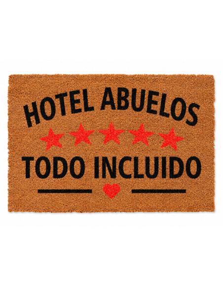 Felpudo grande de fibra de coco con el texto en letras negras Hotel Abuelos Todo Incluido y cinco estrellas rojas en el centro