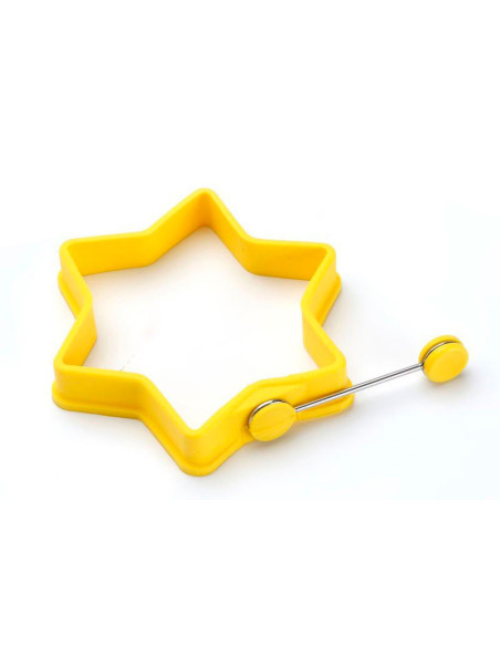 Molde de silicona de color amarillo con forma de estrella para hacer huevos fritos y tortitas