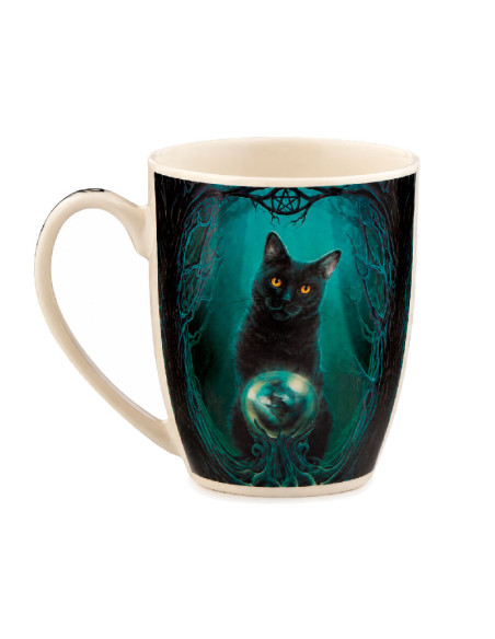 Taza de porcelana con ilustración de gato negro místico mirando bola de cristal en tonos verdes por Lisa Parker