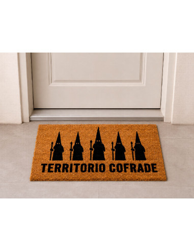 Felpudo Territorio Cofrade en la puerta de casa
