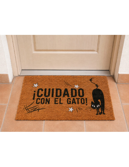 Felpudo Cuidado Con El Gato en la puerta de casa