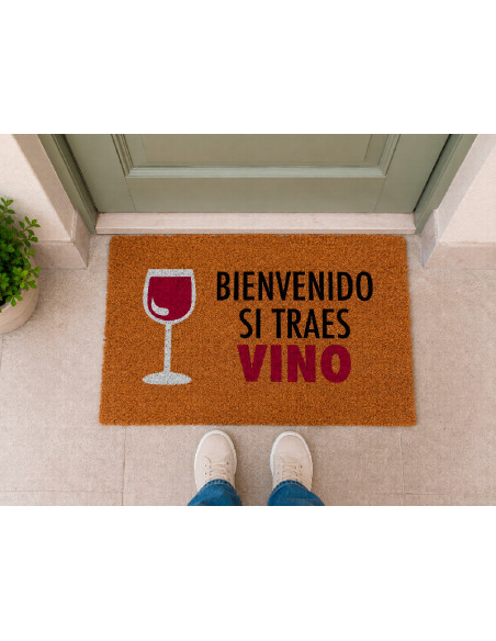 Felpudo Bienvenido Vino Copa en la puerta de casa