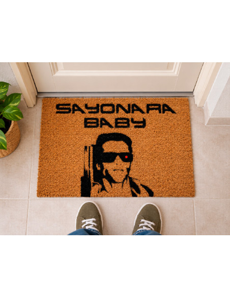 Felpudo Sayonara Baby en el rellano