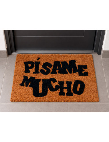 Felpudo Pisame Mucho en la puerta de casa