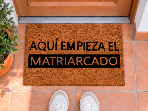 Felpudo  Aquí Empieza el Matriarcado 2