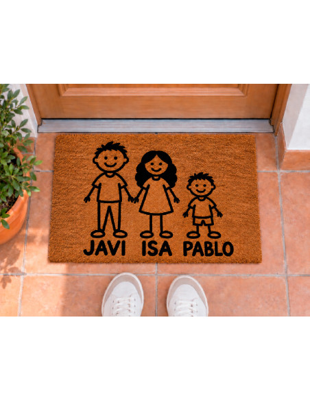 Felpudo personalizado de familia en la entrada de casa